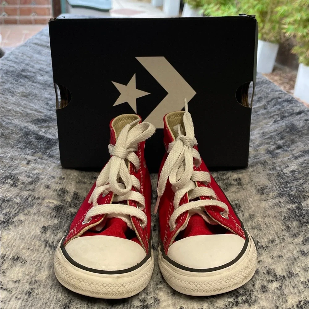 Toddler Converse - Red Canvas High-Tops - Size 8